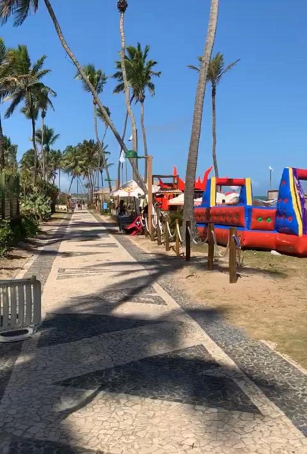 Casa De Temporada 4 Quartos Sendo 2 Suites Em Vilas Do Atlantico - 200 M Da Praia E 6 Km Da Capitalラウロ・ジ・フレイタス エクステリア 写真